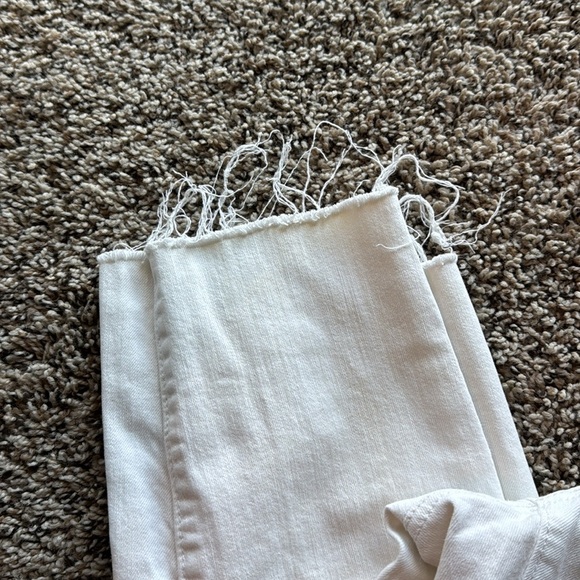 LOFT Women's White Ankle Jeans with Frayed Hem Jeans - Picture 4 of 13